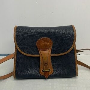 Vintage Dooney and Bourke A3 series Essex Bag   All Weather Leather Crossbody